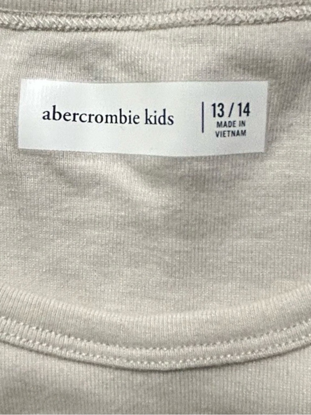 Girl’s Abercrombie Kids Cream Short Sleeve T Shirt New York City Size 13/14Y - Picture 3 of 3